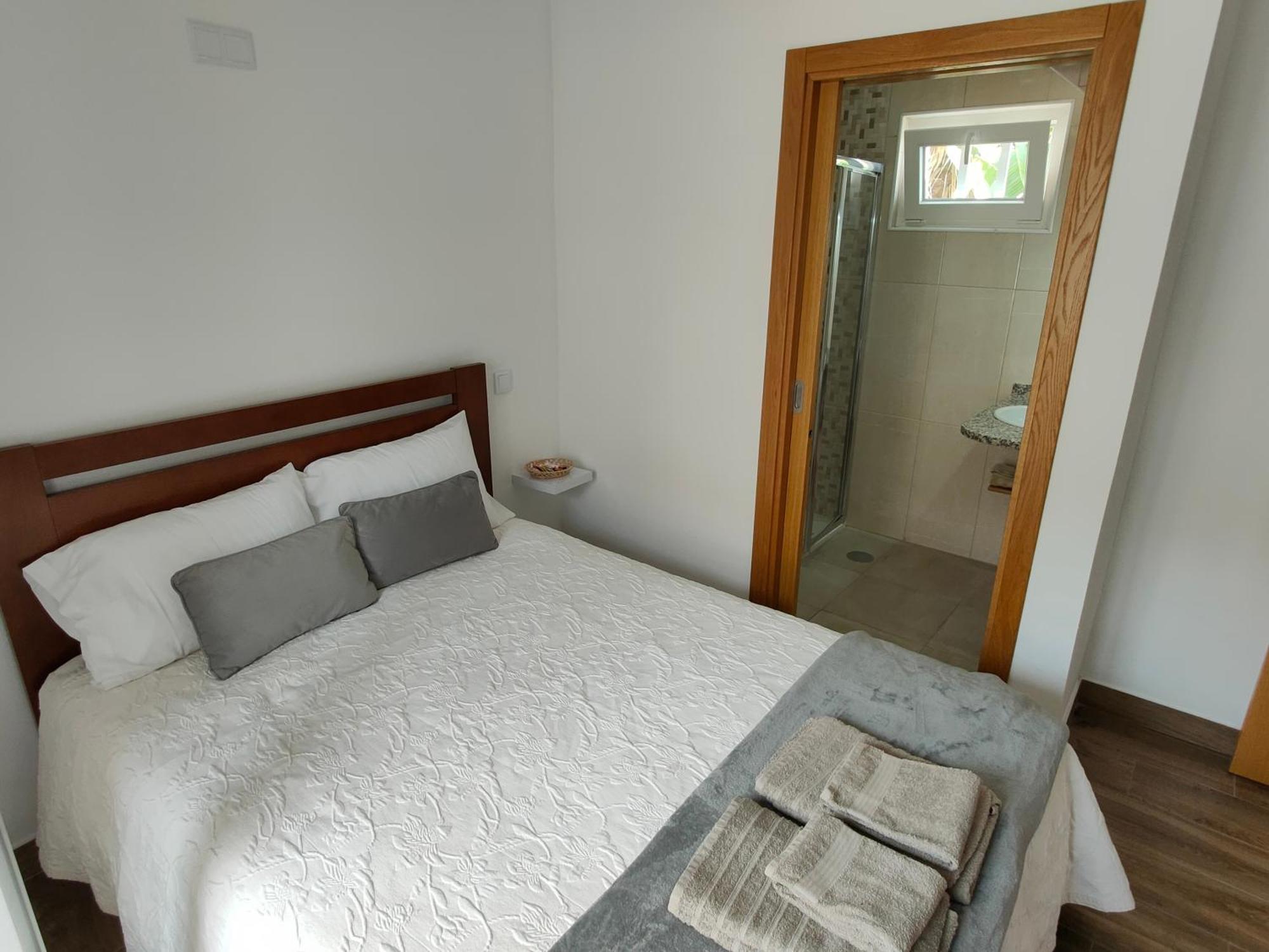 Casa Da Avo - City Center - Private Bedrooms ลากอส ภายนอก รูปภาพ