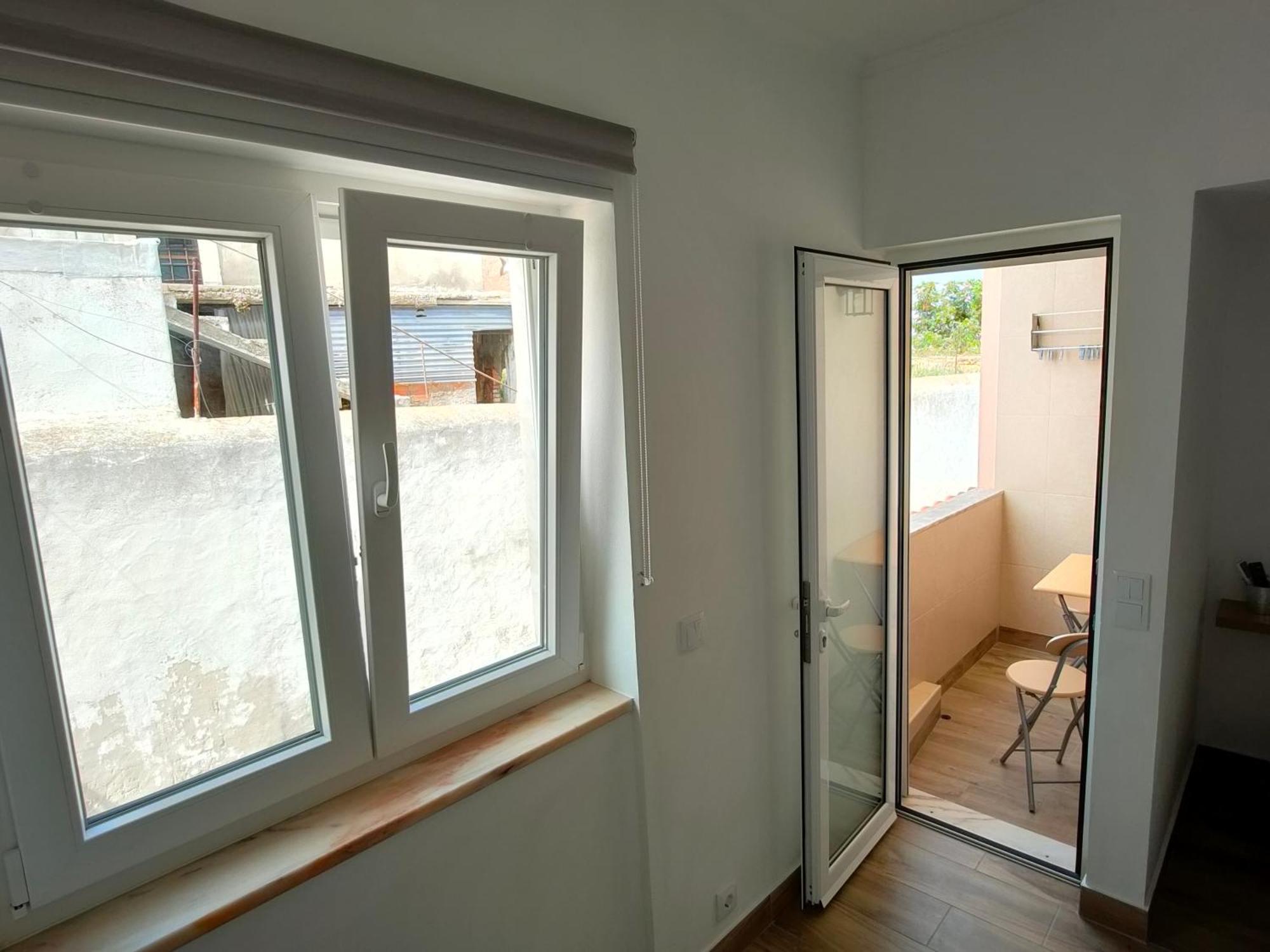 Casa Da Avo - City Center - Private Bedrooms ลากอส ห้อง รูปภาพ