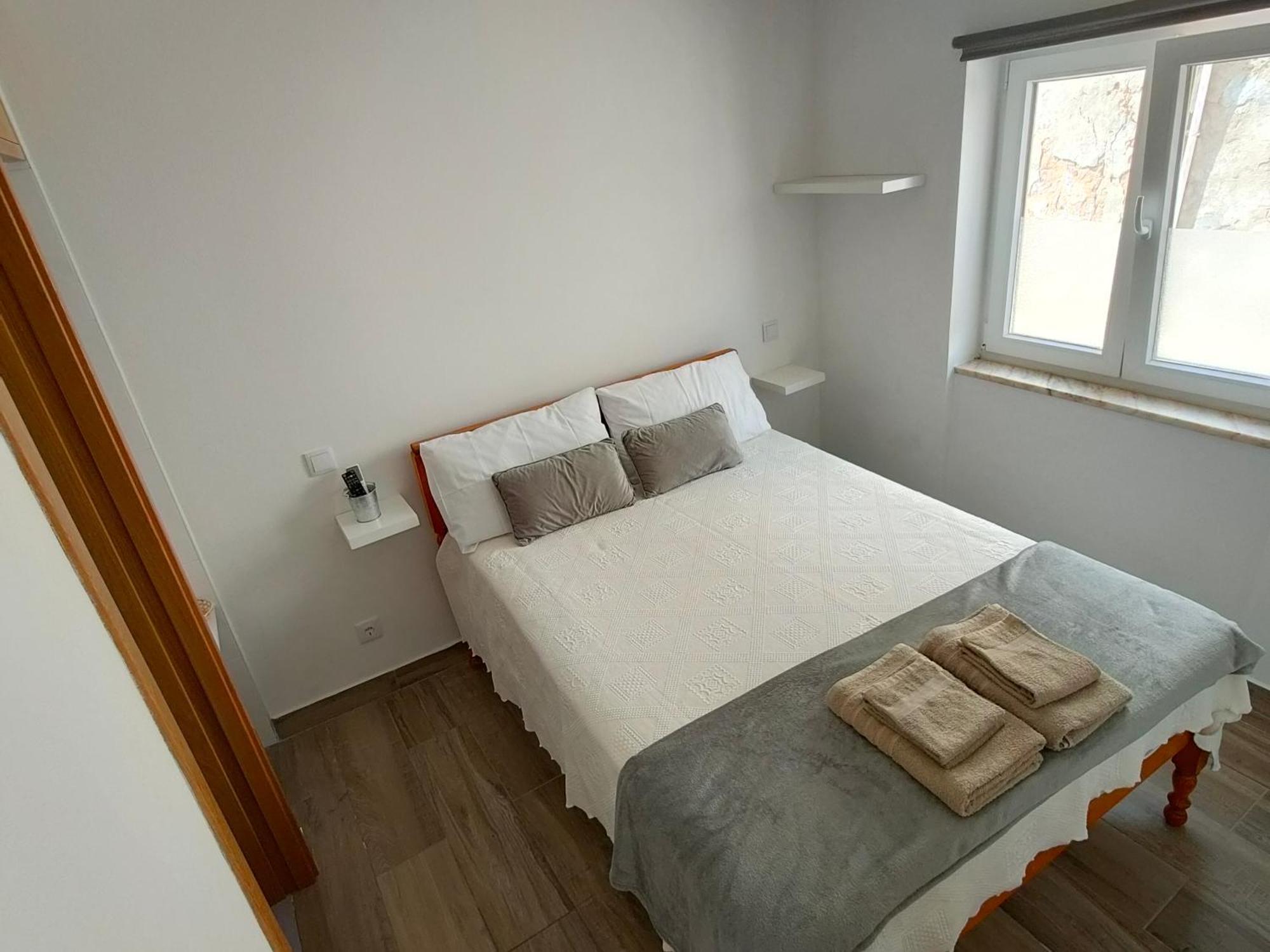 Casa Da Avo - City Center - Private Bedrooms ลากอส ห้อง รูปภาพ